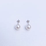 The Classic - Pearl Earrings