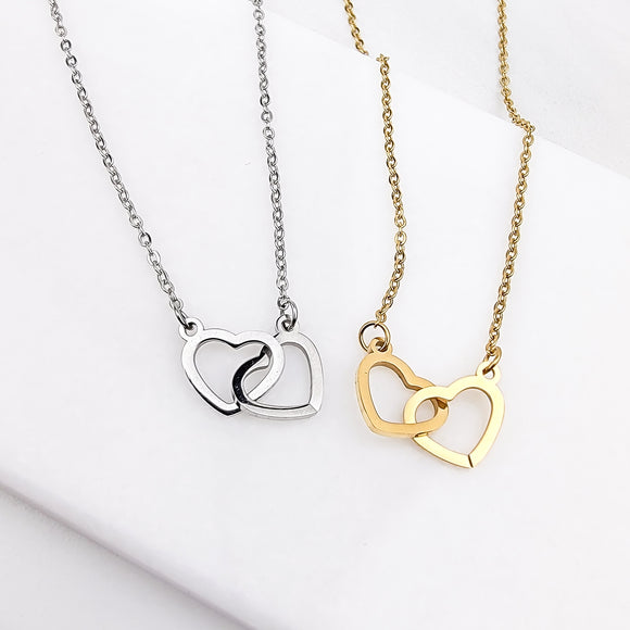 Interlinked Love Heart Pendant Necklace